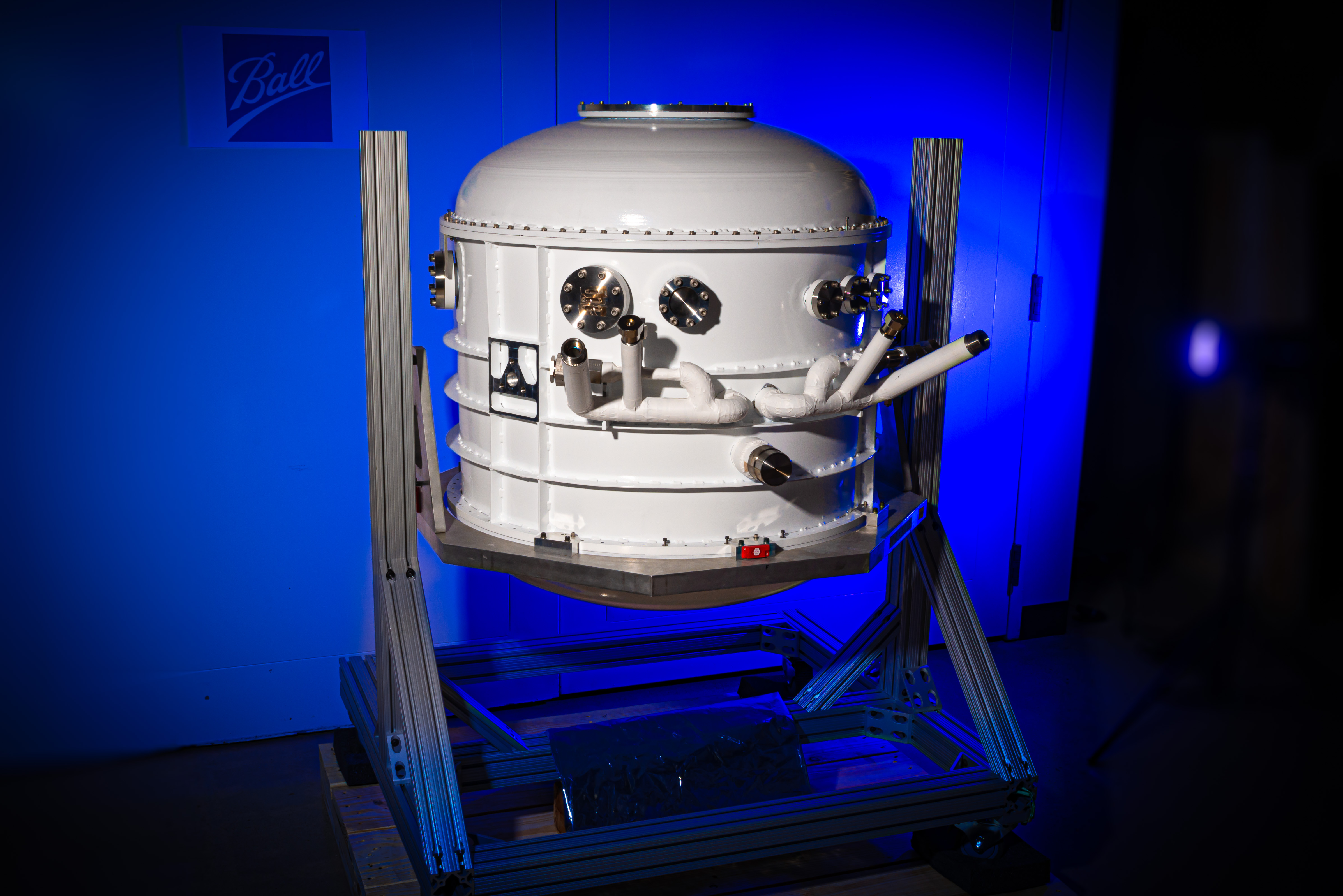 An image of a cryostat built by Ball Aerospace.