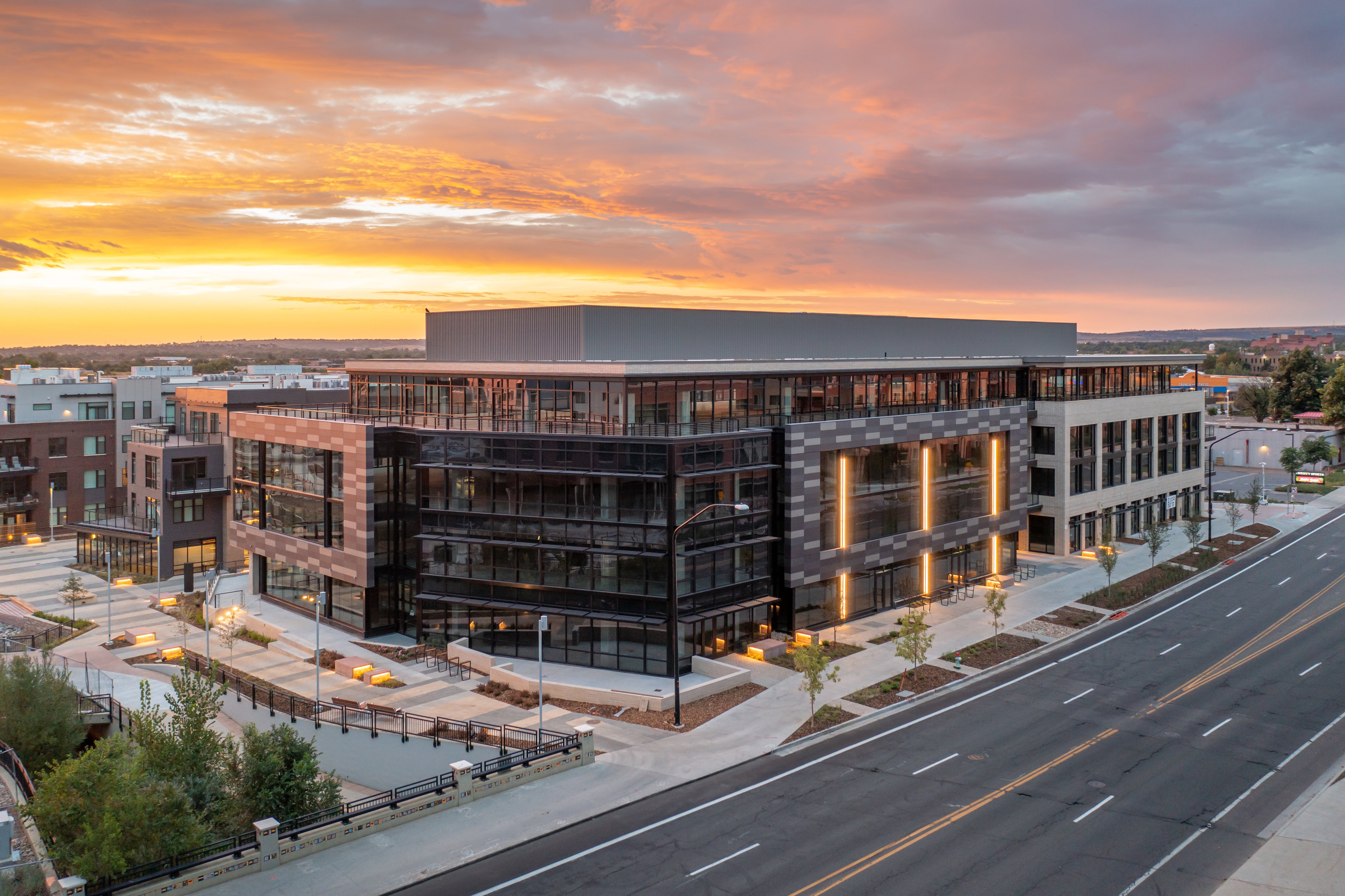 Google has purchased 125,000 square feet of office space at the Rêve development at 30th and Pearl streets in Boulder.