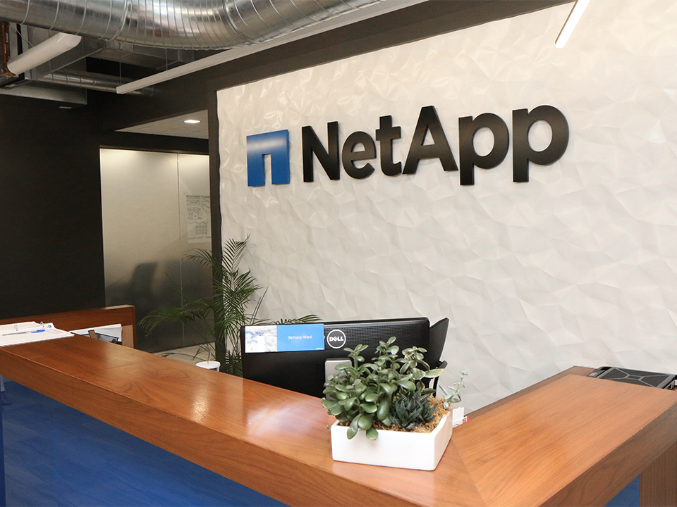 NetApp Front Desk