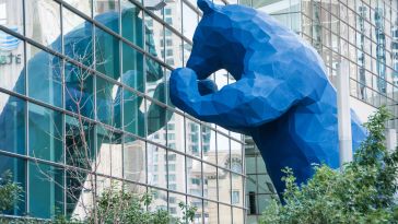 blue bear statue in denver