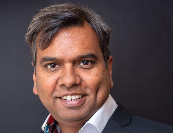 Kartik Chandrayana headshot